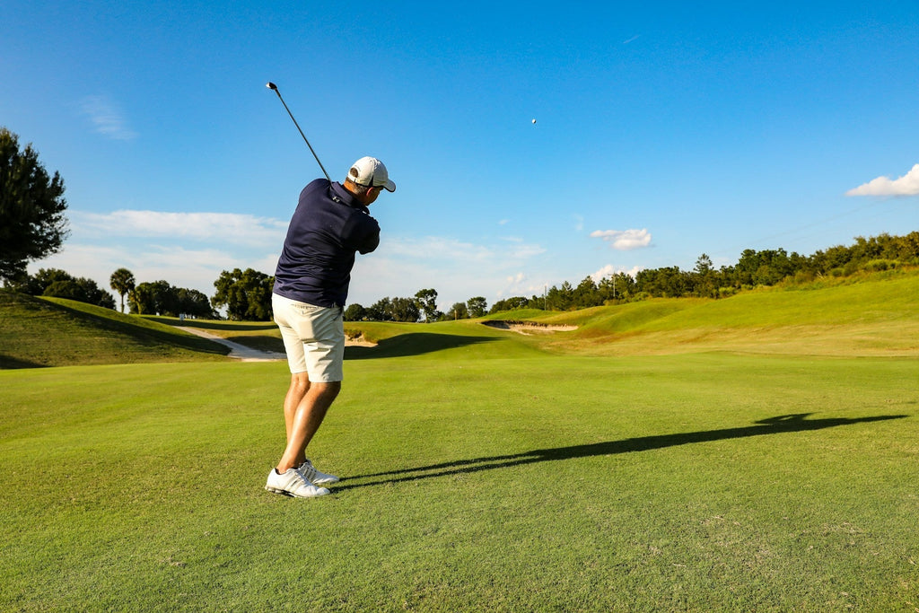 Why Do Golf Balls Have Dimples? - The Club Washer